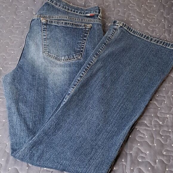 Tommy Hilfiger jeans size 13 - Picture 1 of 6